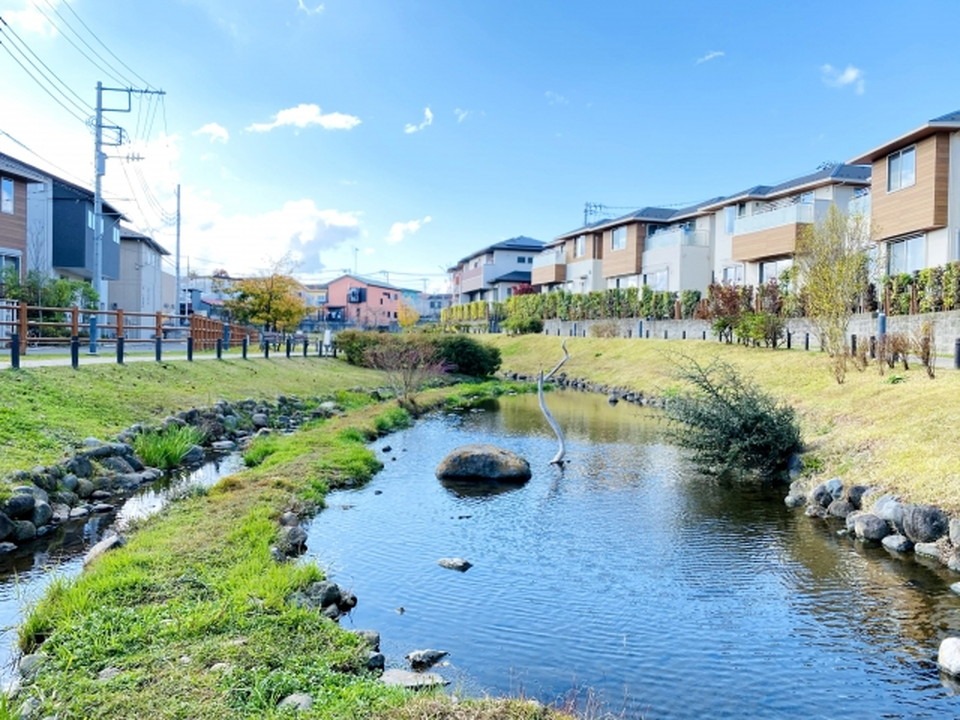 富裕層の住まい選びと子どもに与える教育の違い